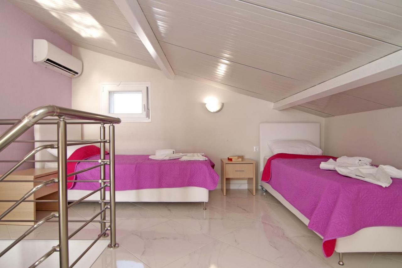 نيكيتي Mavridis Rooms 2 المظهر الخارجي الصورة
